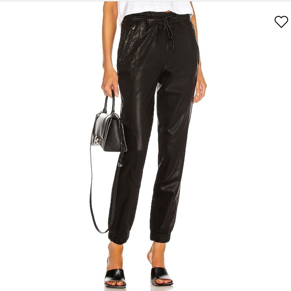 Cotton Citizen London Jogger in Black Coated